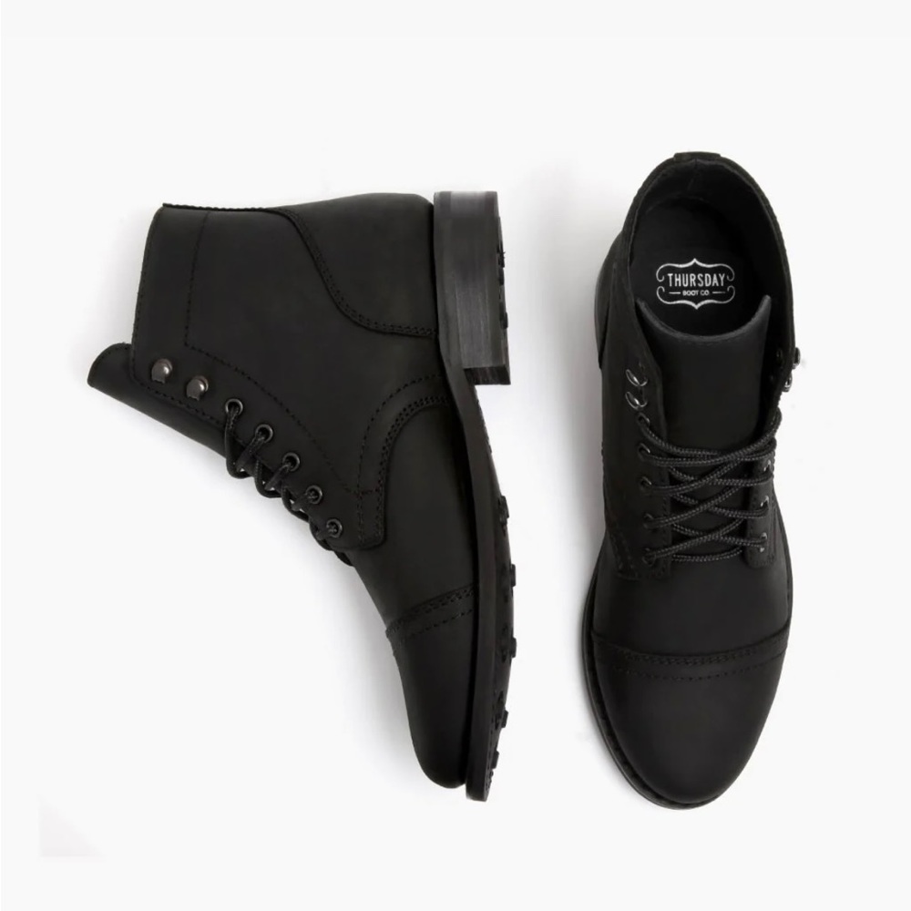 Thursday Boots in style Captain, they’re Matte black size 8 women’s!